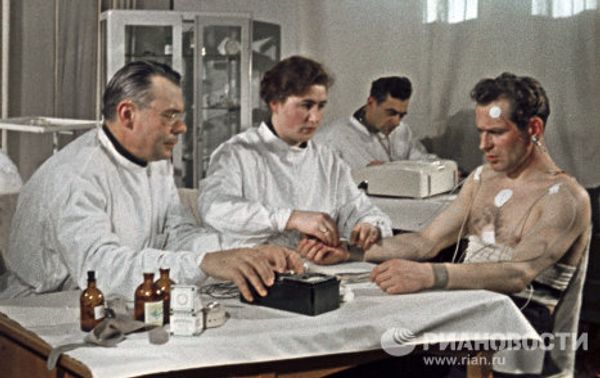 Two key dates in life of renowned Russian cosmonaut Gherman Titov Two key dates in life of renowned Russian cosmonaut Gherman Titov - Sputnik International