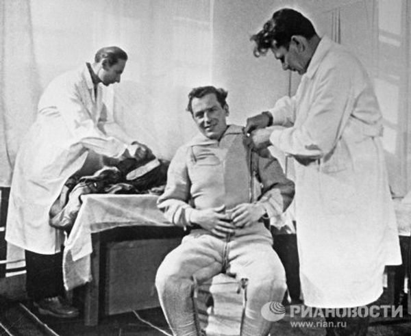 Two key dates in life of renowned Russian cosmonaut Gherman Titov Two key dates in life of renowned Russian cosmonaut Gherman Titov - Sputnik International