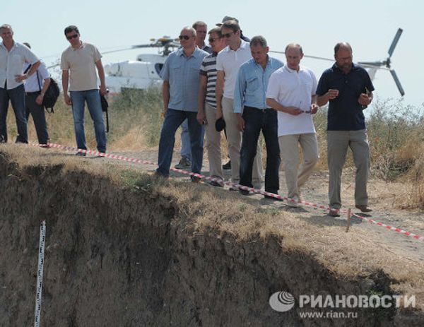 Vladimir Putin turns archeologist - Sputnik International