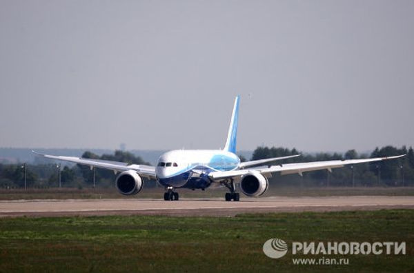 The Dreamliner arrives for the first time in Russia The Dreamliner arrives for the first time in Russia - Sputnik International