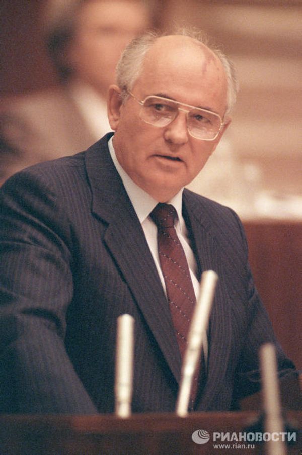 August 1991: Attempted putsch August 1991: Attempted putsch - Sputnik International
