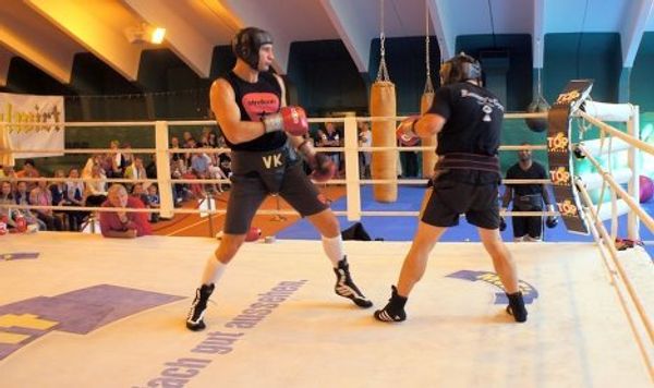Klitschko trains for Adamek fight Klitschko trains for Adamek fight - Sputnik International