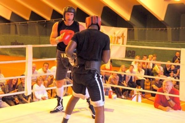 Klitschko trains for Adamek fight Klitschko trains for Adamek fight - Sputnik International
