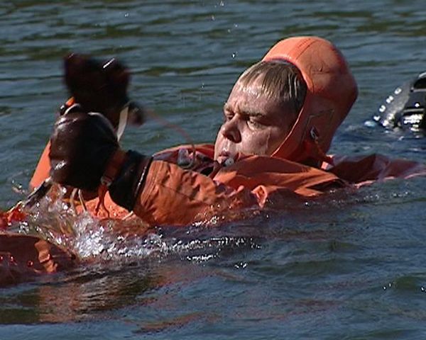 Cosmonauts train to survive extreme water landing  - Sputnik International
