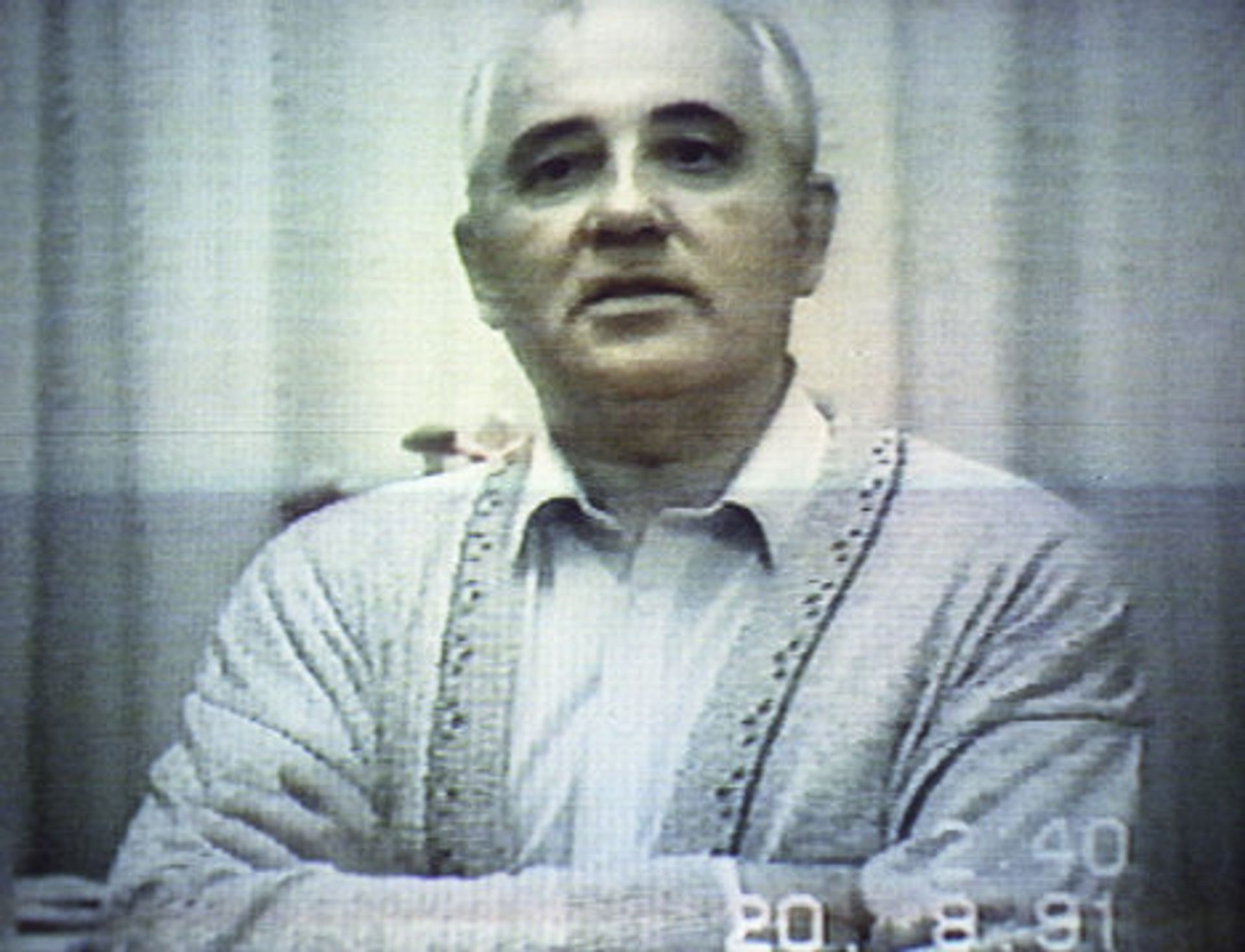 Shot from USSR President Mikhail Gorbachev's video address to people of his country. 1991 August Coup - Sputnik International, 1920, 07.09.2021