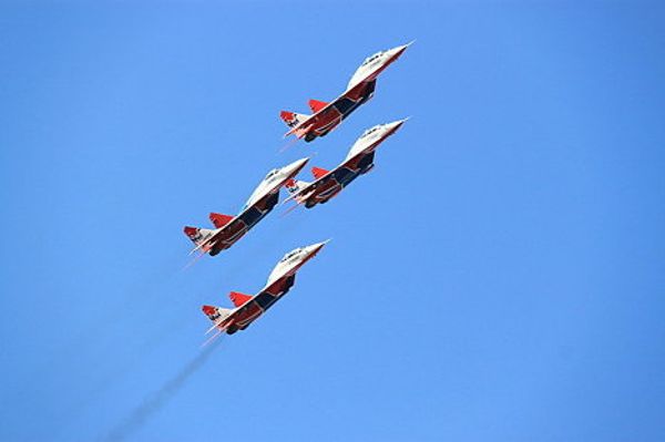 Strizhi aerobatics team at MAKS-2011 - Sputnik International