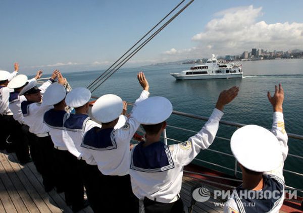 Sailing ship Nadezhda ready for Pacific voyage Sailing ship Nadezhda ready for Pacific voyage - Sputnik International
