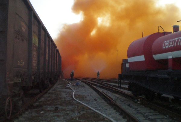 Over 40 hospitalized after bromine leak in Russia's Urals - Sputnik International