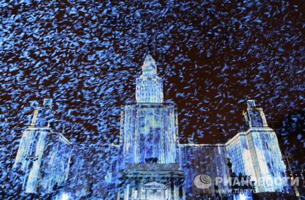 A grand show on Vorobyovy Gory A grand show on Vorobyovy Gory - Sputnik International