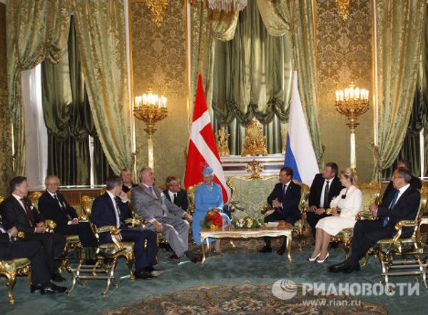 Medvedev meets with Danish Queen in Kremlin - Sputnik International