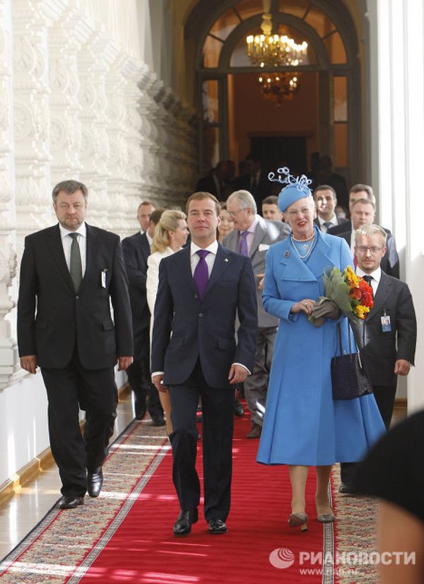 Medvedev meets with Danish Queen in Kremlin - Sputnik International