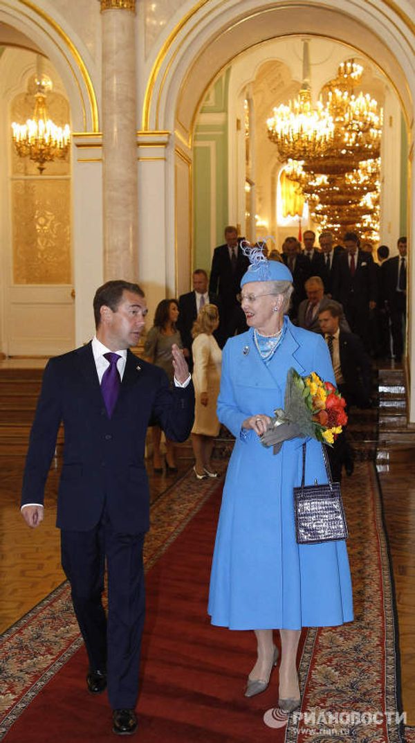 Medvedev meets with Danish Queen in Kremlin - Sputnik International