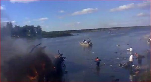 The Lokomotiv Yaroslavl ice-hockey team crash site - Sputnik International