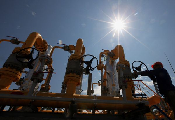 Pricing transit gas via Ukraine at cost value 'unreasonable' - Gazprom     - Sputnik International