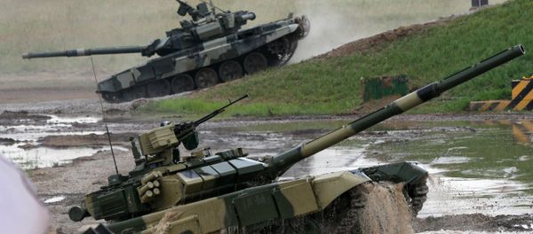 T-90 during a military exercise - Sputnik International