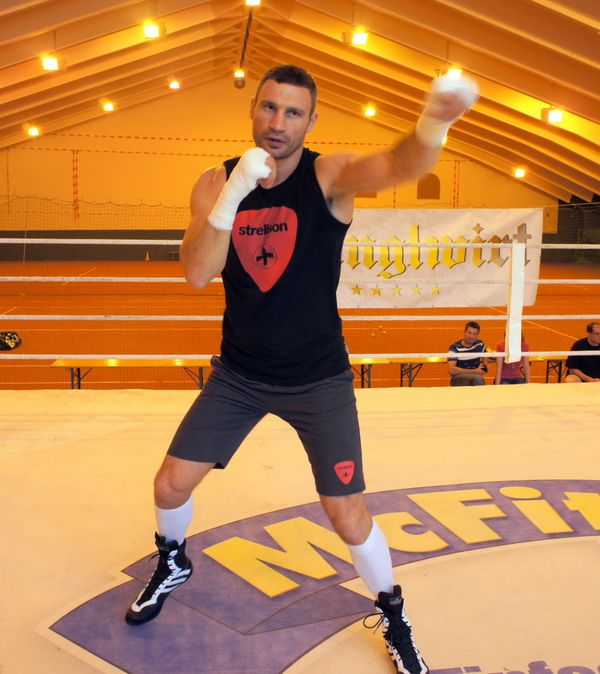 Klitschko, 40, known as Dr. Ironfist - Sputnik International