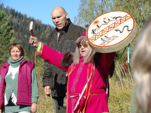 Nikolai Valuev in search of Siberian Yeti Nikolai Valuev in search of Siberian Yeti - Sputnik International