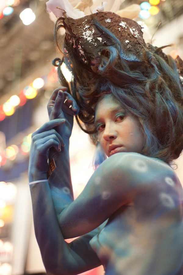 Body art festival draws thousands in St. Petersburg - Sputnik International