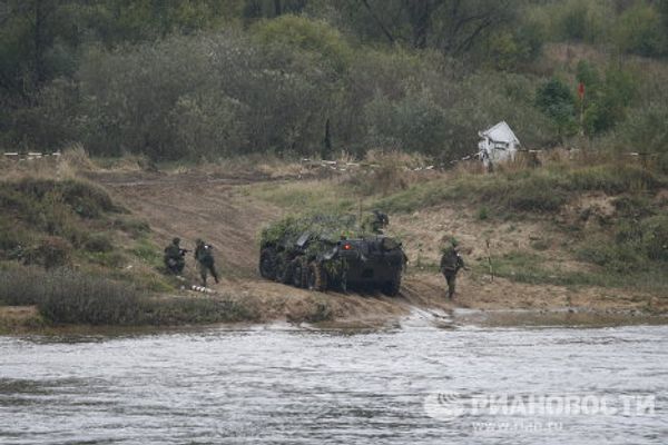 Russia, Belarus hold Union Shield 2011 exercise in the Nizhny Novgorod Region - Sputnik International