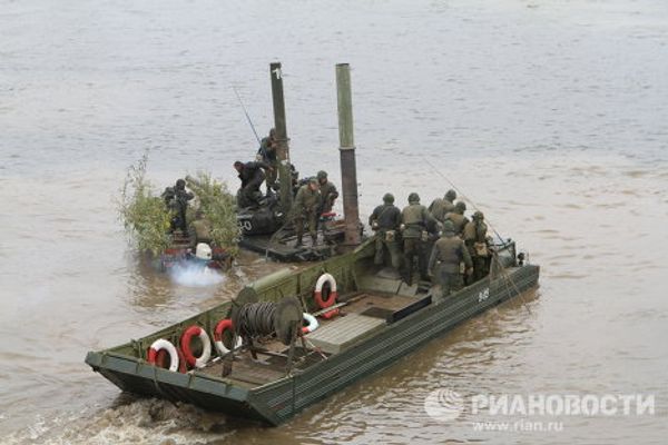 Russia, Belarus hold Union Shield 2011 exercise in the Nizhny Novgorod Region - Sputnik International