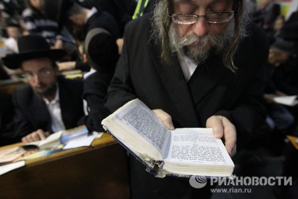Celebrating Jewish New Year in Uman Celebrating Jewish New Year in Uman - Sputnik International