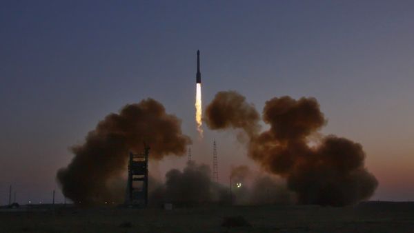 Пуск Ракеты-носителя Протон-М со спутником Глонасс Пуск Ракеты-носителя Протон-М со спутником Глонасс - Sputnik International