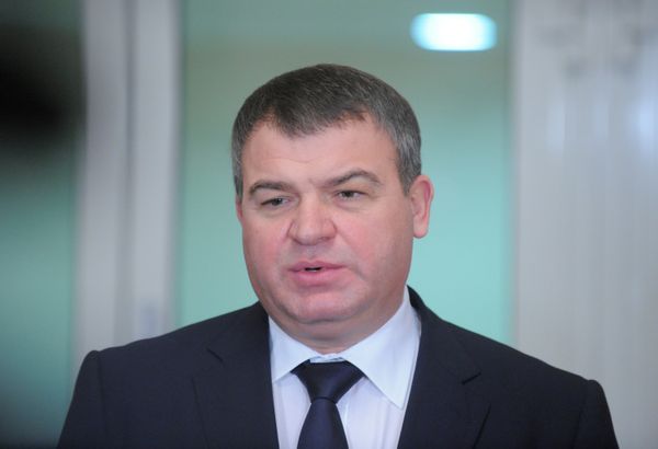 Russian Defense Minister Anatoly Serdyukov - Sputnik International