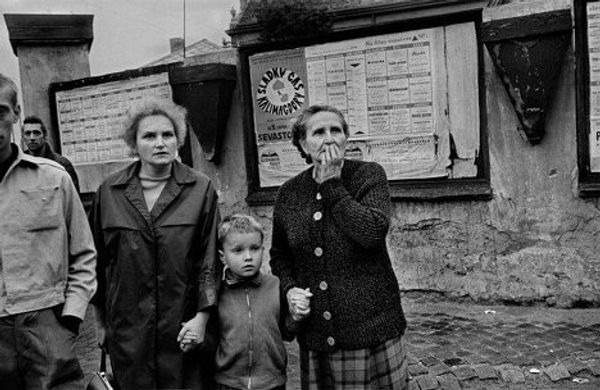 'Prague Spring' photographs by Josef Koudelka  - Sputnik International