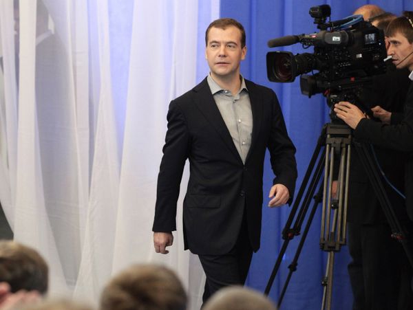 Dmitry Medvedev - Sputnik International