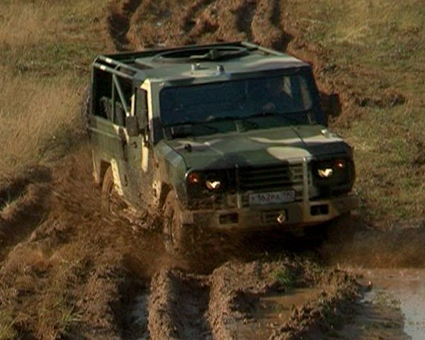 Russia tests new light tactical assault vehicle  - Sputnik International