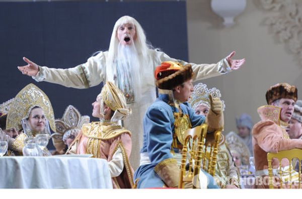 Ruslan and Lyudmila at the Bolshoi: happy fairytale from real life Ruslan and Lyudmila at the Bolshoi: happy fairytale from real life - Sputnik International