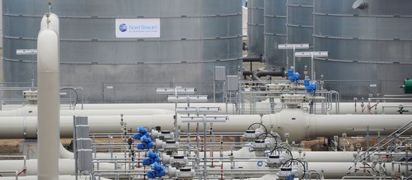 The head of Russia’s state-owned energy company Gazprom Alexei Miller and German Minister for Economic Affairs and Energy Sigmar Gabriel discussed the reliability of Russian gas supplies to Europe and progress in implementing the Nord Stream-2 project. - Sputnik International