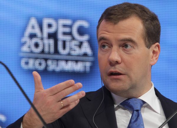 Dmitry Medvedev - Sputnik International