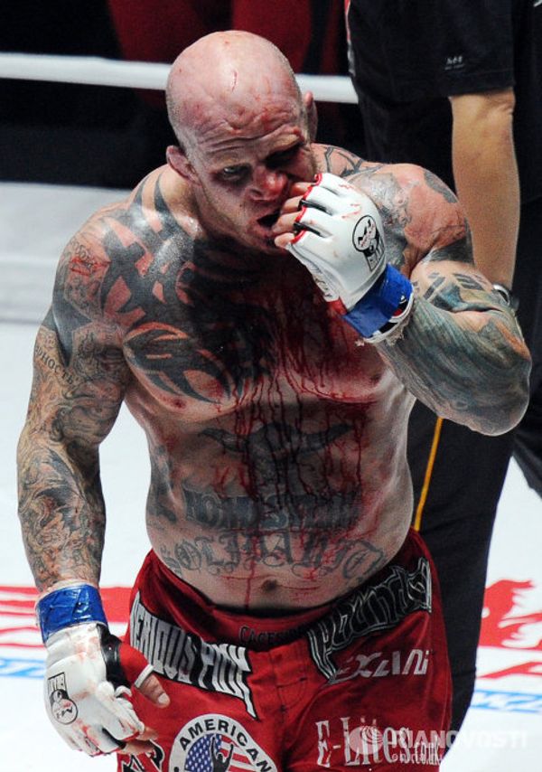 Fedor Emelianenko scores decision win over Jeff Monson - Sputnik International