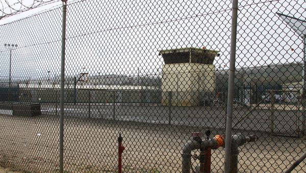 There are currently 143 detainees that remain at the Guantanamo Bay prison, according to the Department of Defense. - Sputnik International