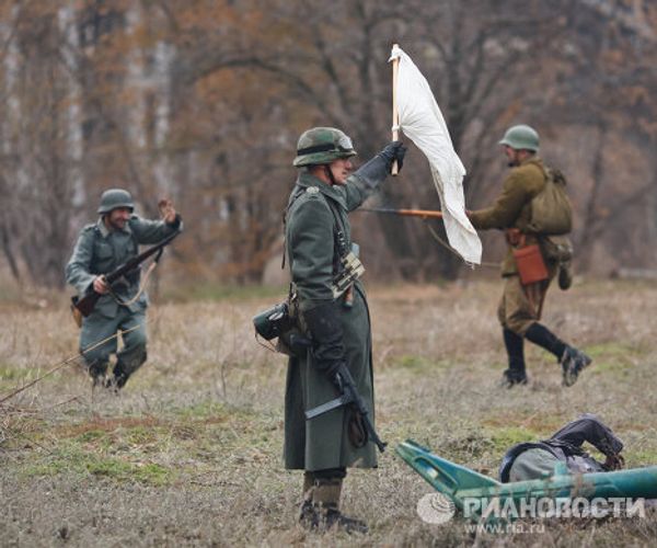 Reenacting the Battle of Stalingrad  - Sputnik International