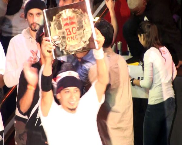B-boys battle for Red Bull BC One Championship belt - Sputnik International