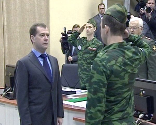 Russia’s radar to counter missile shield, says Medvedev Russia’s radar to counter missile shield, says Medvedev - Sputnik International