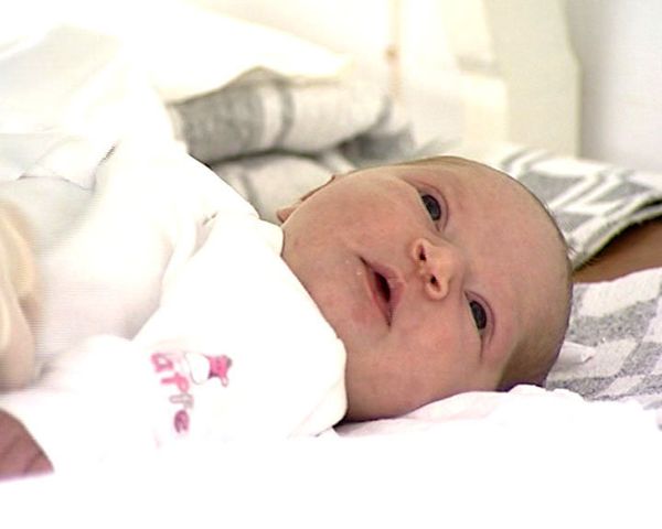 Doctors reveal first baby placed in special baby box - Sputnik International