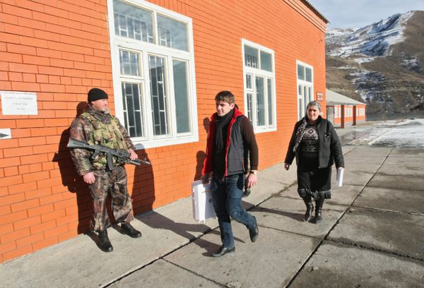 Russia’s ruling United Russia party won 99.48 percent of votes in the North Caucasus republic of Chechnya during Sunday's parliamentary elections, the republican election committee said on Monday. Russia’s ruling United Russia party won 99.48 percent of votes in the North Caucasus republic of Chechnya during Sunday's parliamentary elections, the republican election committee said on Monday. - Sputnik International