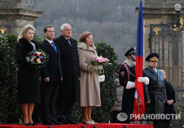 Dmitry and Svetlana Medvedev in Czech Republic Dmitry and Svetlana Medvedev in Czech Republic - Sputnik International