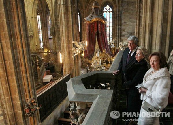 Dmitry and Svetlana Medvedev in Czech Republic Dmitry and Svetlana Medvedev in Czech Republic - Sputnik International