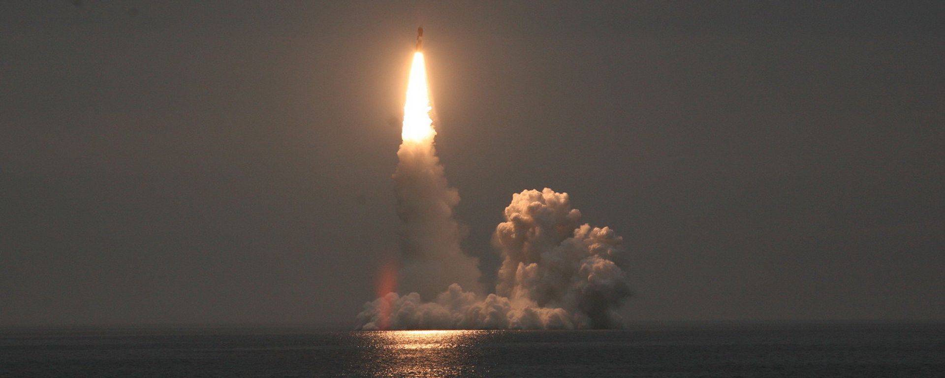 Launch of a Bulava SLBM Launch of a Bulava SLBM - Sputnik International, 1920, 20.11.2024