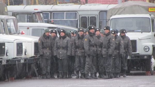 Moscow police seal off site of expected '31' protest          - Sputnik International