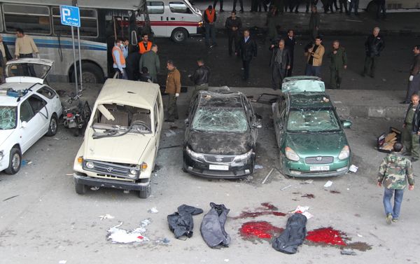Syria buries Damascus blast dead - Sputnik International