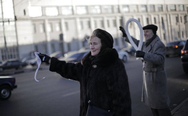 Motorists Circle Moscow, Demanding Fair Elections - Sputnik International