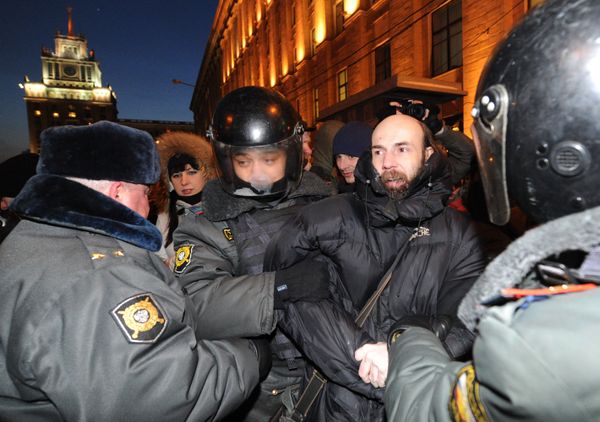 Police Detains 50 at Unauthorized Moscow Rally       - Sputnik International