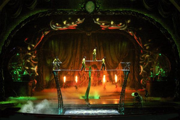Mandragora, white clowns and the Wheel of Death at Cirque du Soleil’s Zarkana show in the Kremlin - Sputnik International