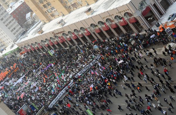 100,000 Protesters at Anti-Putin Rally say Organizers, Police say 33,000 100,000 Protesters at Anti-Putin Rally say Organizers, Police say 33,000 - Sputnik International