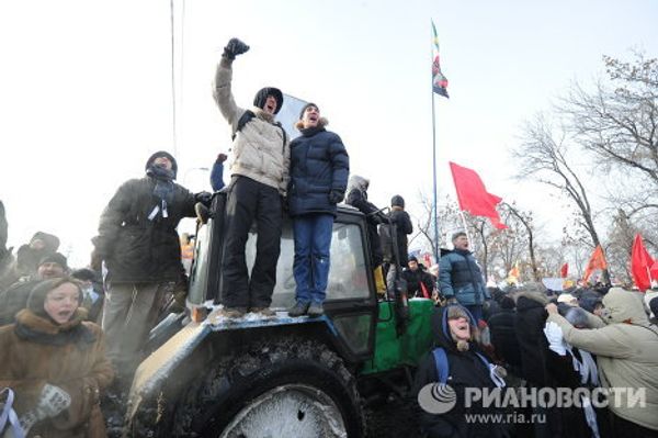 Pro-Putin and anti-Putin rallies in Moscow - Sputnik International